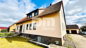 (R)eserviert!Schönes 1 – 2 Familienhaus mit riesigem Grundstück, Doppelgarage, 37574 Einbeck, Einfamilienhaus
